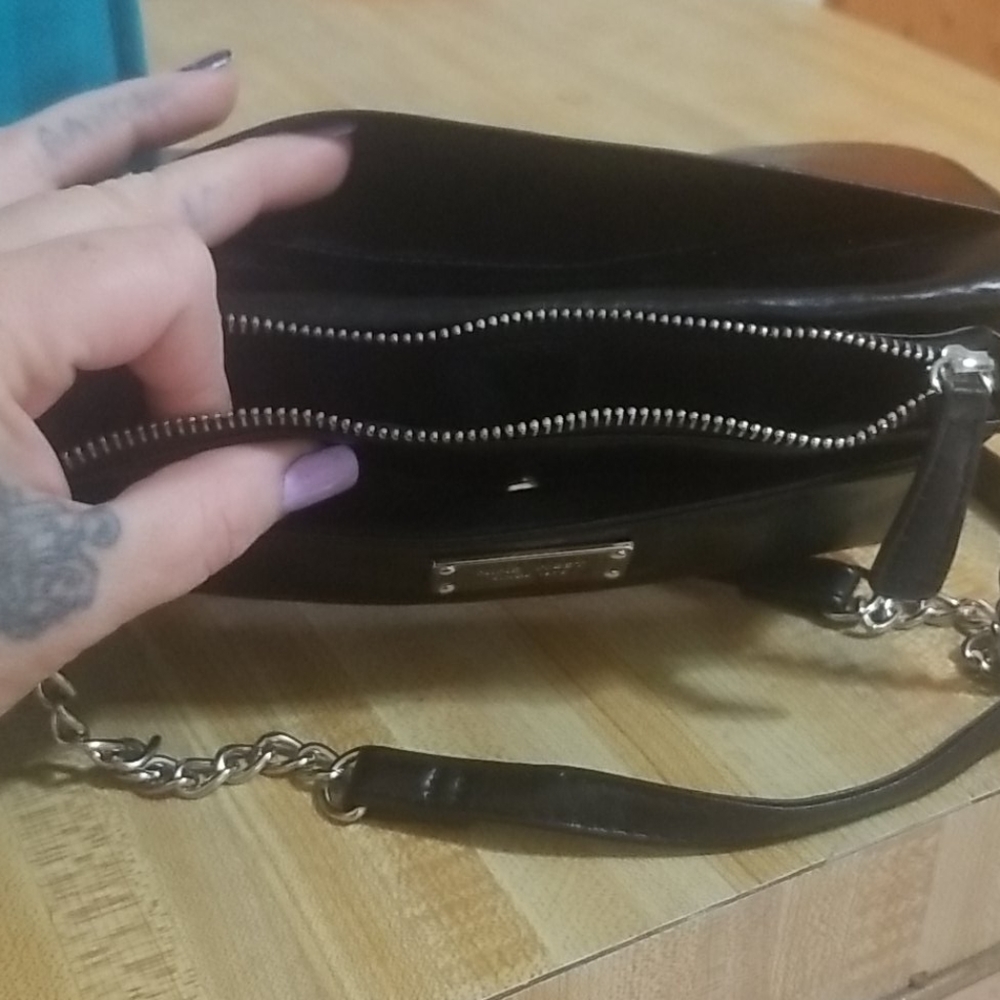 Purse - Picture 2 of 5